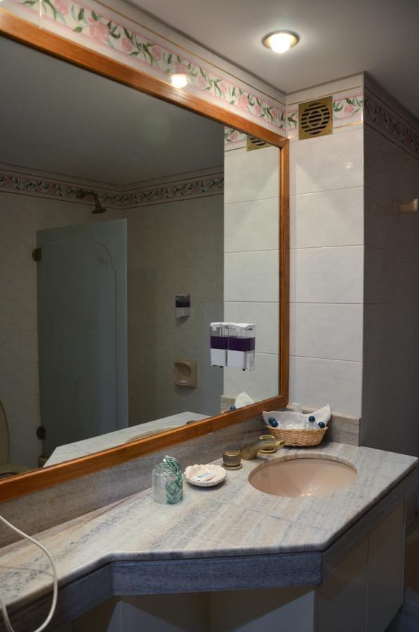 Hotel Algeciras ปีนามาร์ ภายนอก รูปภาพ